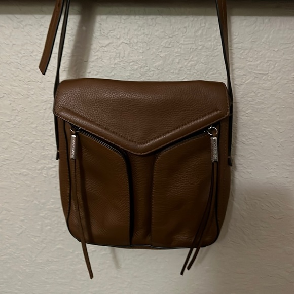 Vince Camuto Bags Vince Camuto Tan Leather Crossbody Bag Poshmark
